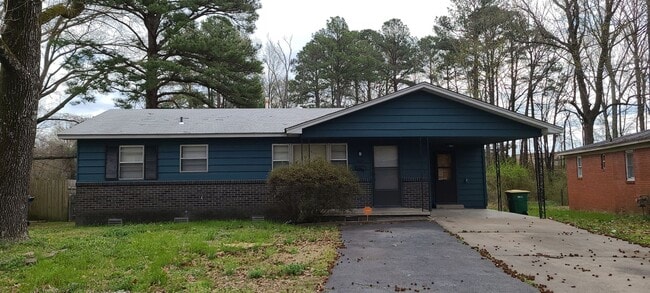4619 W 55th St in Little Rock, AR - Building Photo - Building Photo
