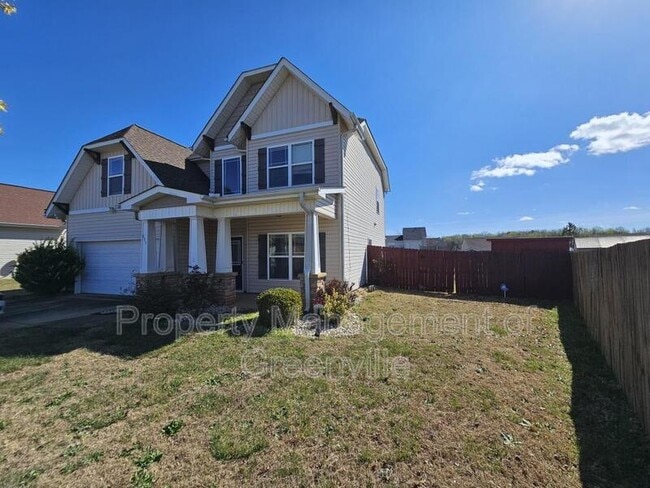 695 Flintrock Dr in Boiling Springs, SC - Building Photo - Building Photo