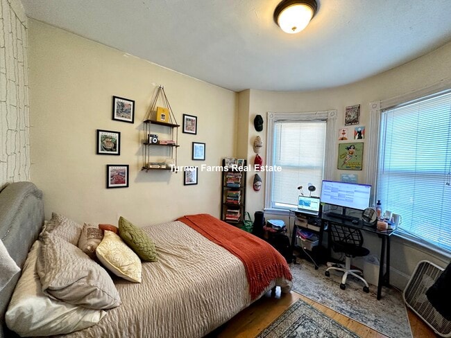 5 Sachem St, Unit 2 in Boston, MA - Building Photo - Building Photo