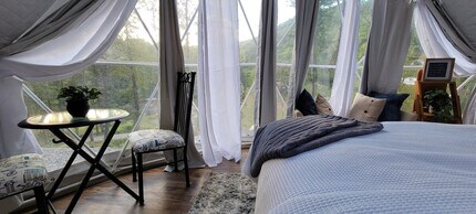 98 Chestnut Cove Rd in Robbinsville, NC - Building Photo - Building Photo