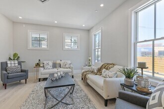 88 Dover St in Somerville, MA - Building Photo - Building Photo