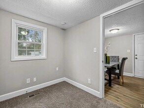 524 Branch St in Raleigh, NC - Foto de edificio - Building Photo