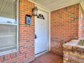 1221 NE 44th St in Oklahoma City, OK - Building Photo - Building Photo