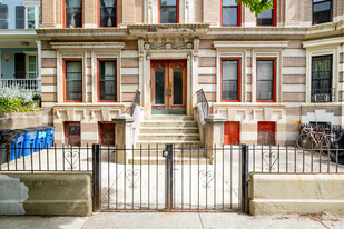 1383 Dean St in Brooklyn, NY - Foto de edificio - Building Photo