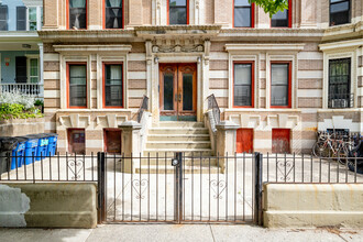 1383 Dean St in Brooklyn, NY - Building Photo - Building Photo