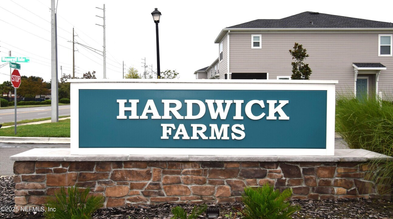 6834 Golden Monarch Ave in Jacksonville, FL - Building Photo