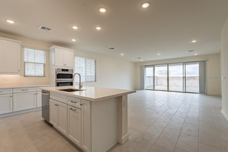 9648 E Rainbow Ave in Mesa, AZ - Foto de edificio - Building Photo