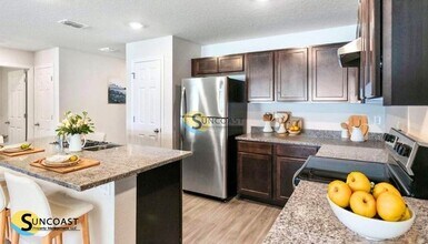 22 Pine Hill Ln in Palm Coast, FL - Building Photo - Building Photo