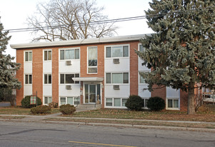 McClish Manor in West St. Paul, MN - Building Photo