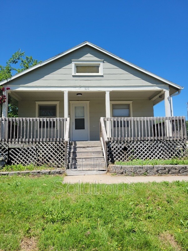 610 E Albert Ave in Independence, MO - Building Photo - Building Photo