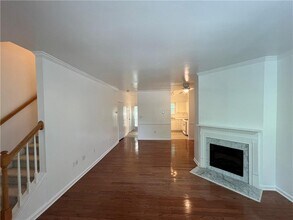 593 Cooper St SW in Atlanta, GA - Building Photo - Building Photo