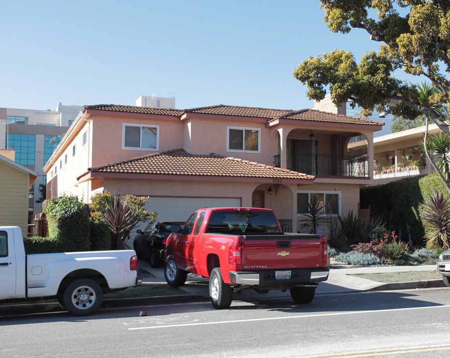 1242 17th St in Santa Monica, CA - Building Photo