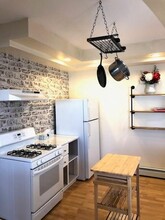 522 West Ave in Pawtucket, RI - Building Photo - Building Photo