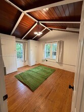 491 NE 163rd St in Miami, FL - Building Photo - Building Photo