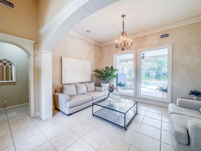 property at 38 E Thymewood Pl