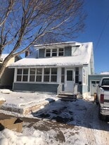 311 N Dewey St in Eau Claire, WI - Building Photo