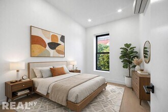 411 11th St, Unit 4 in Brooklyn, NY - Building Photo - Building Photo