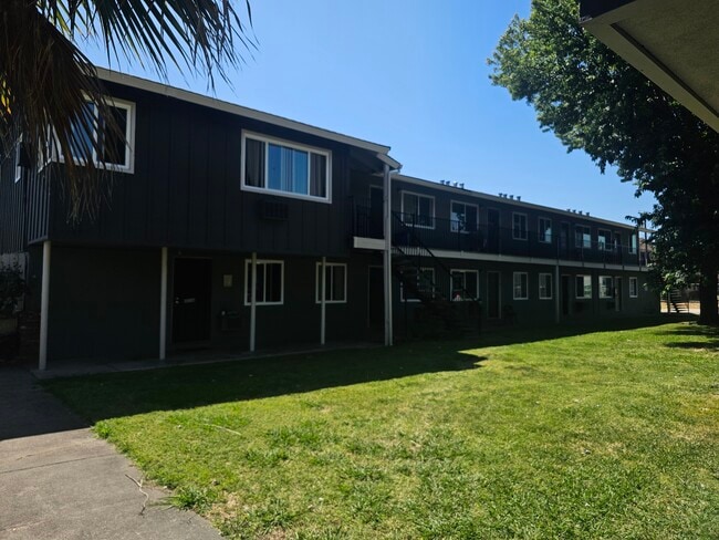 Casa Lido Apartments