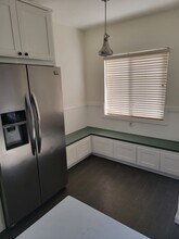 922 16th St, Unit 5 in Santa Monica, CA - Building Photo - Building Photo