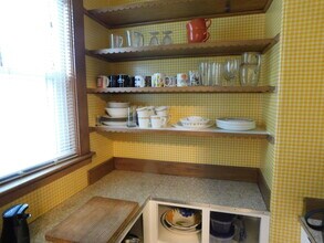 100 Lexington St, Unit 1 in Watertown, MA - Building Photo - Building Photo