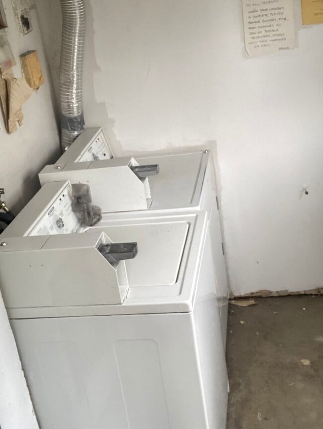 1024 E 12th Ave, Unit 1024 E 12 ave unit 4 in Anchorage, AK - Foto de edificio - Building Photo