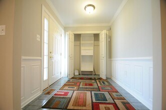 900 Frederick St SW in Vienna, VA - Building Photo - Building Photo