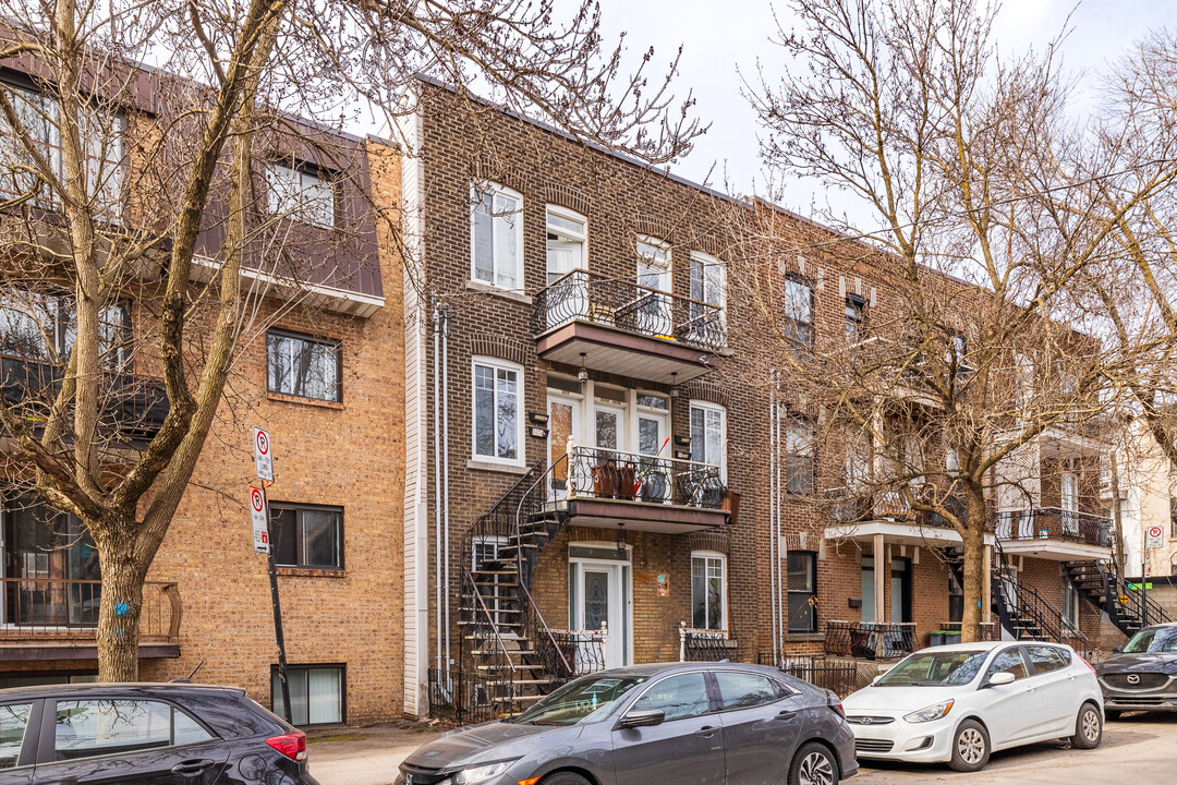 5574-5578 3E Av in Montréal, QC - Building Photo