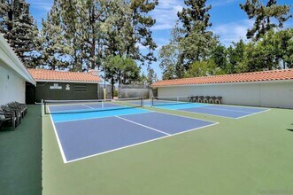 12880 Circulo Dardo in San Diego, CA - Building Photo - Building Photo