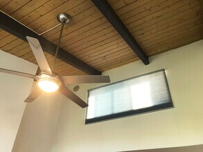 4900 Overland Ave, Unit 286 in Culver City, CA - Foto de edificio - Building Photo