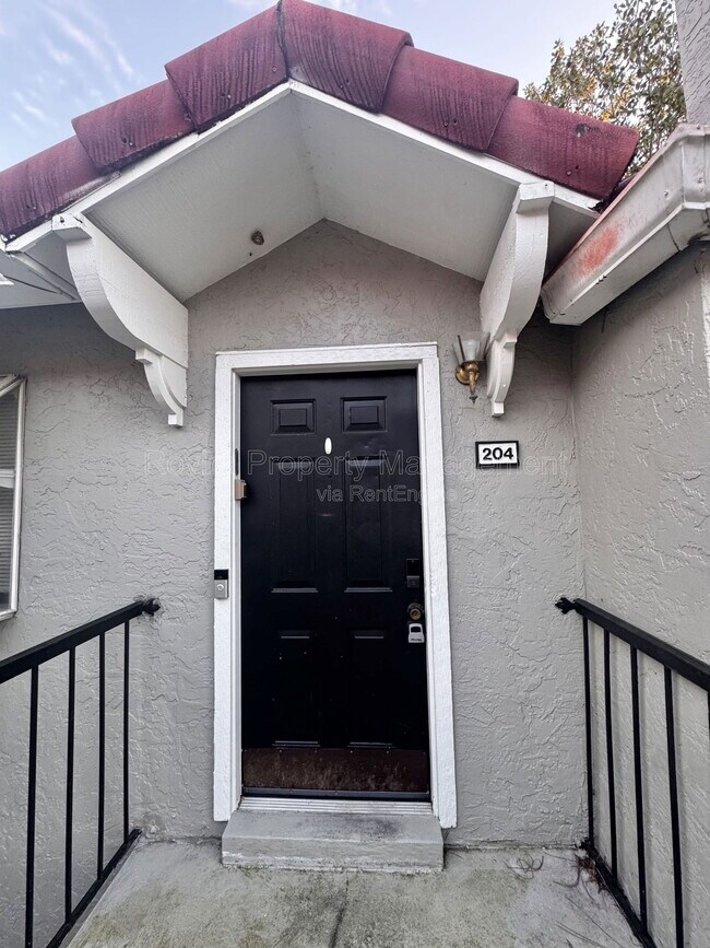 930 Northern Dancer Way in Casselberry, FL - Building Photo - Building Photo