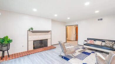 5901 Hanna Ave in Los Angeles, CA - Building Photo - Building Photo