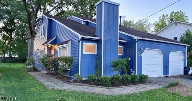 property at 221 Myrtle Ave