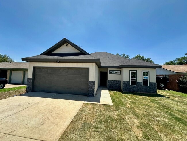 property at 2617 47th St