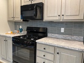 1177 Ironstone Ln in Mt. Pleasant, MI - Building Photo