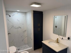 539 E Pine St in Olyphant, PA - Building Photo - Building Photo