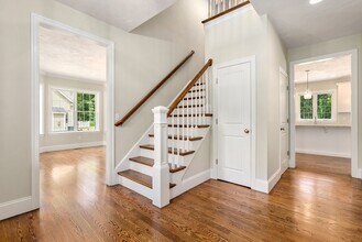 2 Quinn Rd in Marlborough, MA - Building Photo - Building Photo