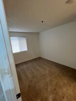 1361 University in Las Vegas, NV - Building Photo - Building Photo