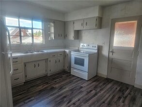 2448 Mill St in Aliquippa, PA - Building Photo - Building Photo