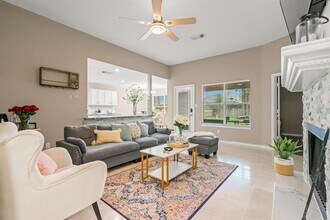 6719 Woodland Oaks in Magnolia, TX - Building Photo - Building Photo