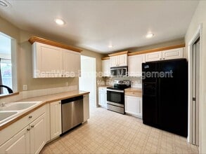 1447 Kesler Dr W in Kuna, ID - Building Photo - Building Photo