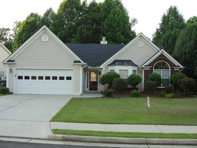 property at 285 Circle Rd