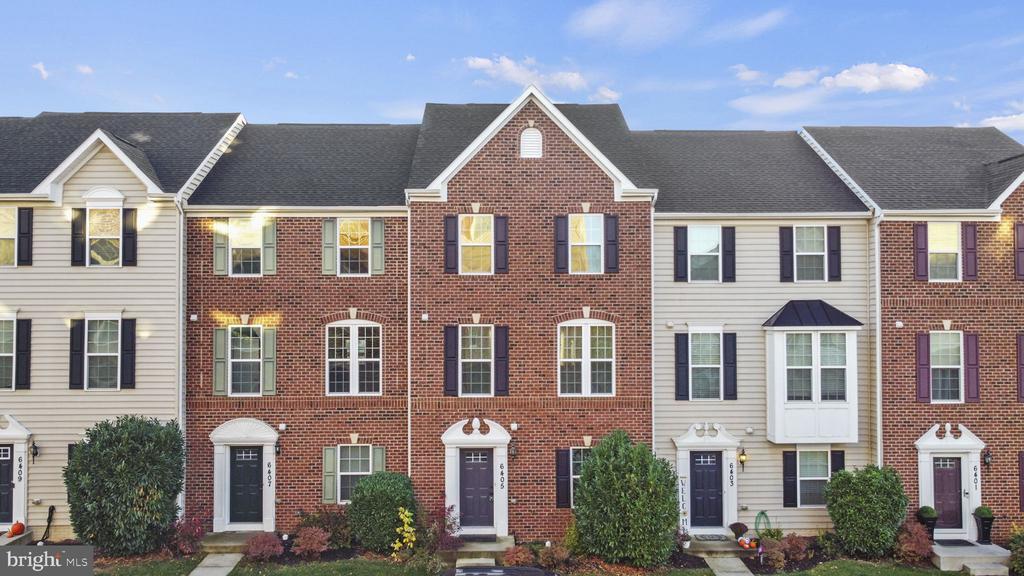 6405 Walcott Ln in Frederick, MD - Building Photo