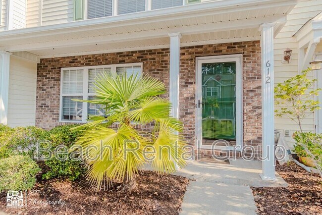612 Wilshire Ln in Murrells Inlet, SC - Building Photo - Building Photo