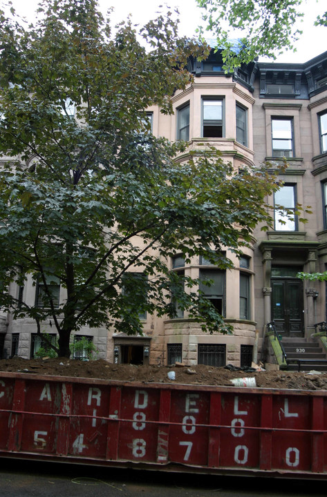 932 President St in Brooklyn, NY - Building Photo