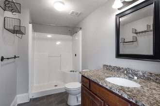 Sterchi & Kessler Lofts in Macon, GA - Building Photo - Interior Photo