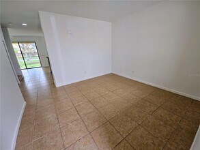 1899 Portofino Meadows Blvd in Orlando, FL - Building Photo - Building Photo