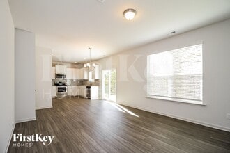 6410 Beaver Pond Ct in Winston-Salem, NC - Foto de edificio - Building Photo