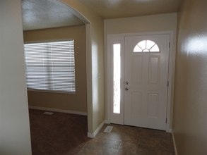 7489 S Valley Maple Dr in West Jordan, UT - Building Photo - Building Photo