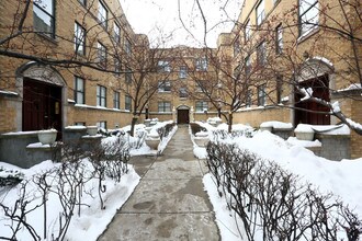 4922 N Kedzie Ave in Chicago, IL - Foto de edificio - Building Photo