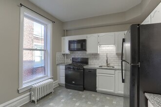 1607 Green St in Harrisburg, PA - Building Photo - Building Photo
